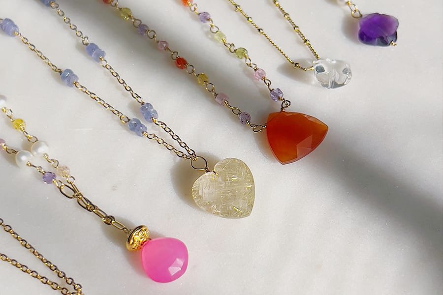 Joyería con Cuarzos y Minerales