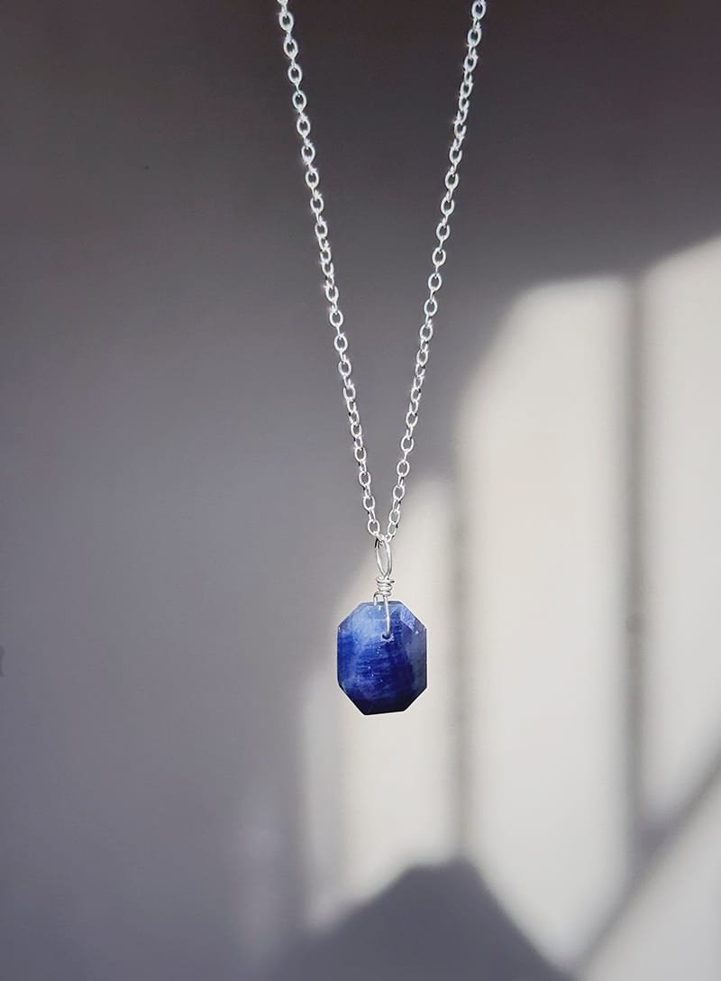 Collar de Zafiro Azul